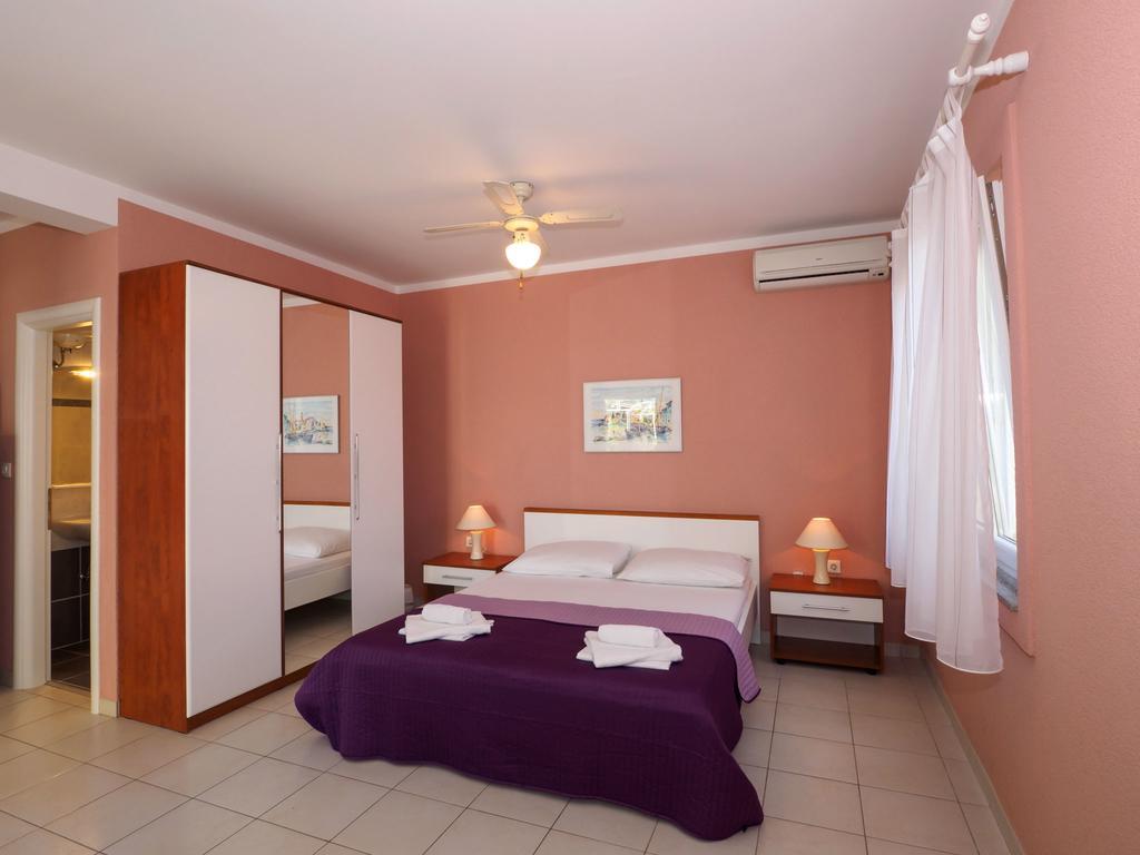 Villa Petra Selce Luaran gambar